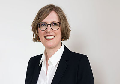 Dr. Lisa-Karen Mannefeld 
